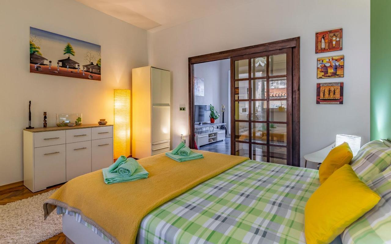Apartman 39 Pula Bagian luar foto